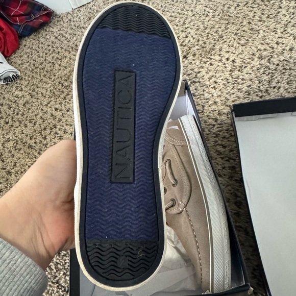 New in box kids Tan Boat Shoes Nautical size 2 - Picture 6 of 8